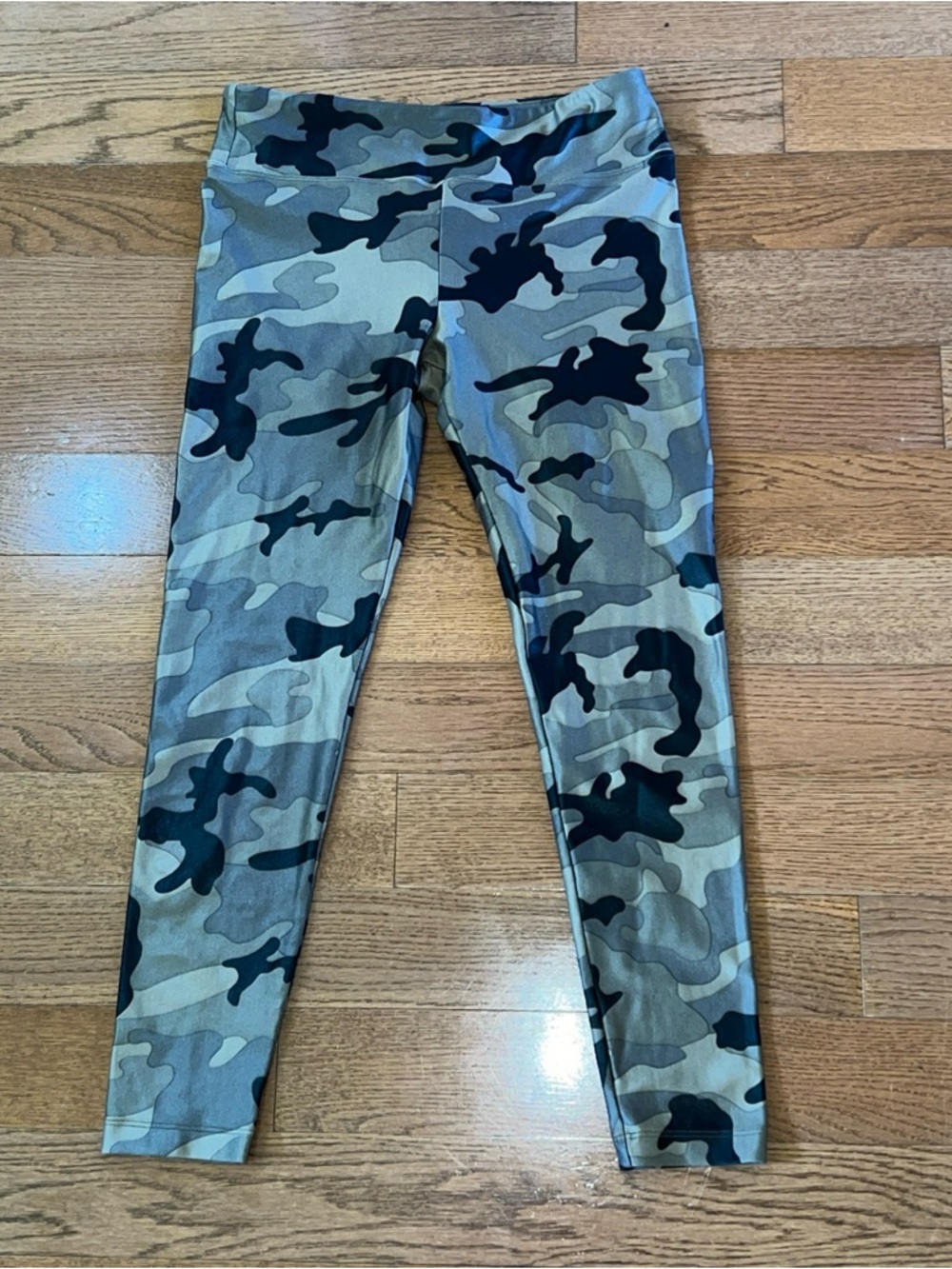Koral Lustrous Max Glaze High Rise Legging in Camo Shimmer Sz M Athleisure USA